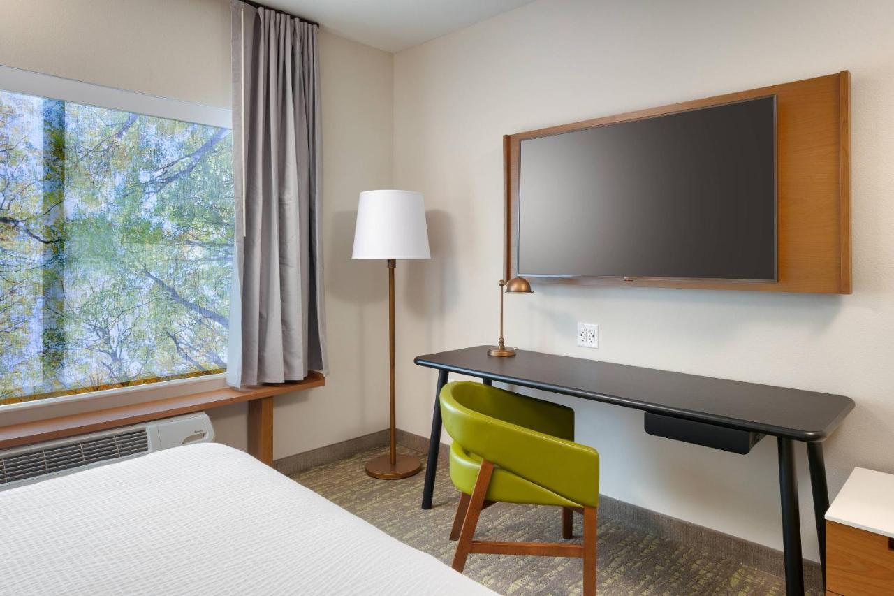 Fairfield Inn & Suites By Marriott Denver West/Federal Center Lakewood Exterior photo